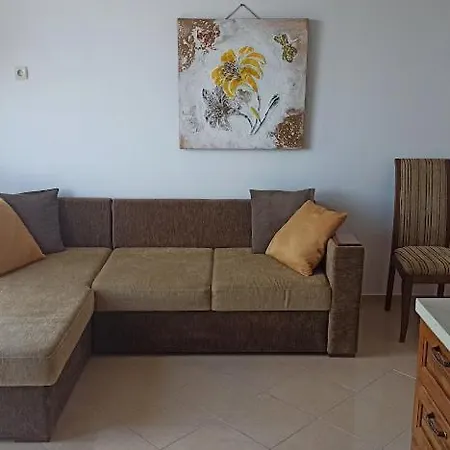 شقة голям с прекрасна гледка кьм морето *