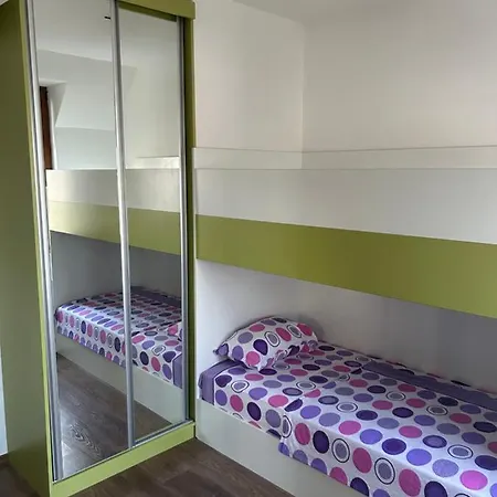 شقة голям с прекрасна гледка кьм морето *