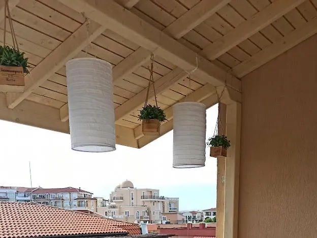 голям с прекрасна гледка кьм морето Apartmán